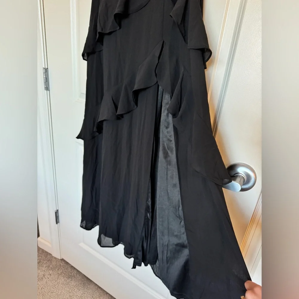NWT Lulus Ruffle Maxi Dress - Picture 6 of 8